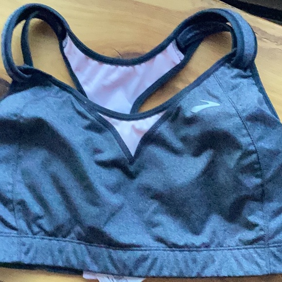 🧘‍♀️ BROOKS SPORTS BRA PINK & GRAY VNPLC 38 DD - Picture 2 of 16